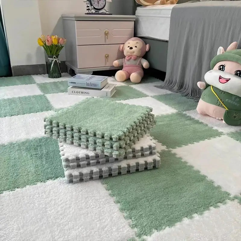Shaggy Puzzle: Miętowa modułowa mata podłogowa