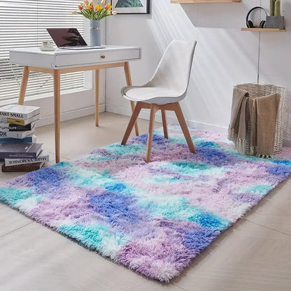 Miękki i puszysty dywan shaggy w tęczowych kolorach